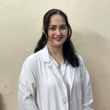maylyn , Filipino elder-care worker, in Riyadh