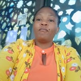 Christelle , Cameroonian driver, in Abu Dhabi