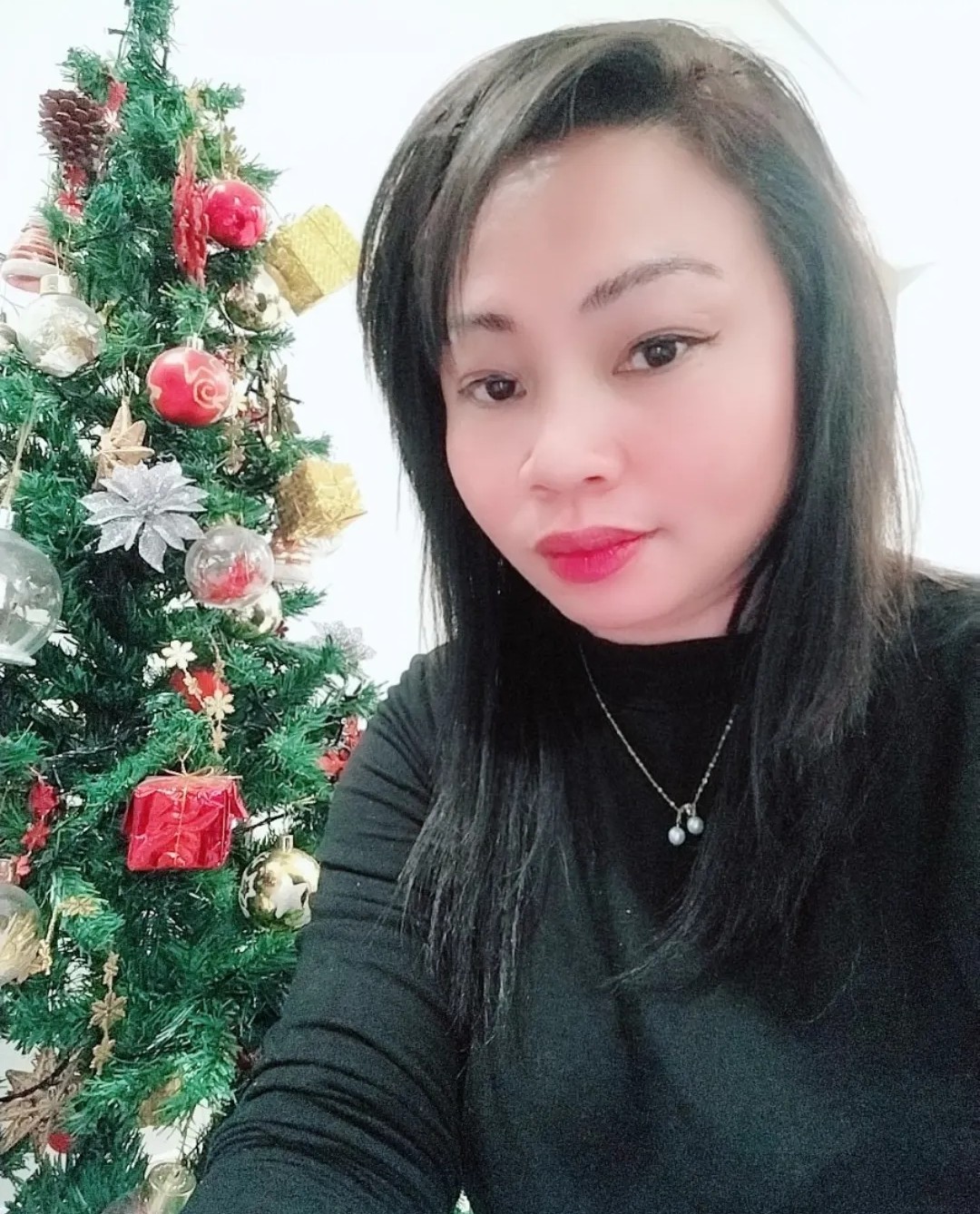 Florie ann, Filipino nanny, in Dubai