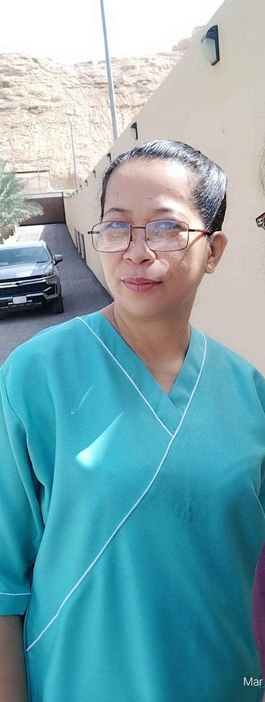 Lala, Filipino nanny, in Riyadh