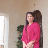 Gina , Filipino nanny, in Dubai