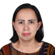 Clecina, Filipino maid, in Abu Dhabi