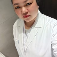 Neslie, Filipino nanny, in Jeddah