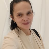 Analisa , Filipino nanny, in Dubai