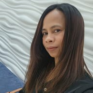 Gina, Filipino maid, in Abu Dhabi