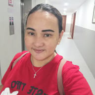 Rizza, Filipino nanny, in Dubai