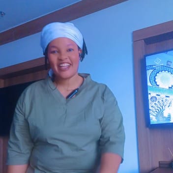Mary, Kenyan nanny, in Riyadh