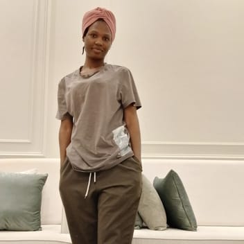 Viola , Ugandan maid, in Makkah