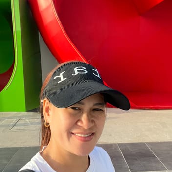 Margie, Filipino maid, in Dubai
