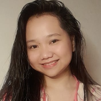 Marinel , Filipino nanny, in Dubai