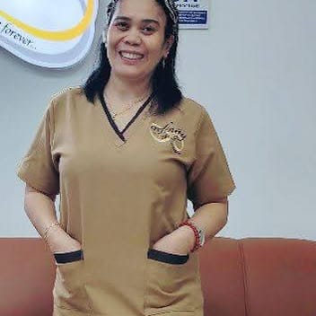 Geraldine, Filipino nanny, in Abu Dhabi