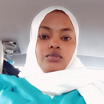 Zeenat , Kenyan nanny, in Riyadh
