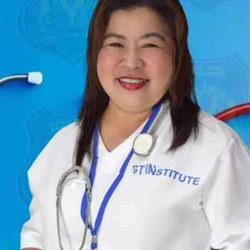 Myrna , Filipino nanny, in Dubai