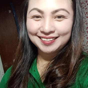 Jonalyn , Filipino nanny, in Dubai