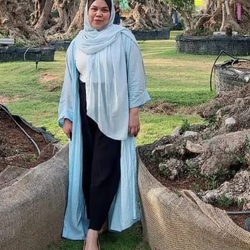Anna Marie, Filipino maid, in Dubai