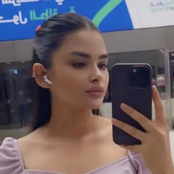 shagufta, Pakistani nanny, in Qatar