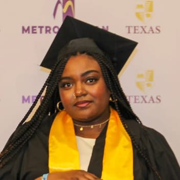 Peris Nduta Kamau, Kenyan elder-care worker, in Qatar