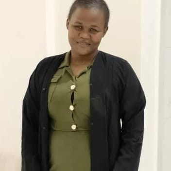 Mary, Kenyan nanny, in Riyadh