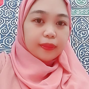 Norgianna, Filipino elder-care worker, in Jeddah