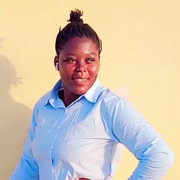 Conslate , Kenyan maid, in Qatar