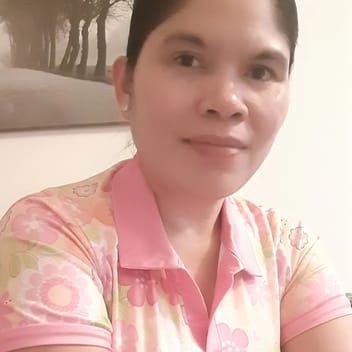 Laniegin, Filipino nanny, in Dubai