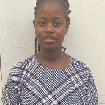 Felista , Kenyan nanny, in Qatar