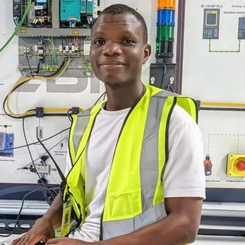 Muibi , Nigerian elder-care worker, in Riyadh