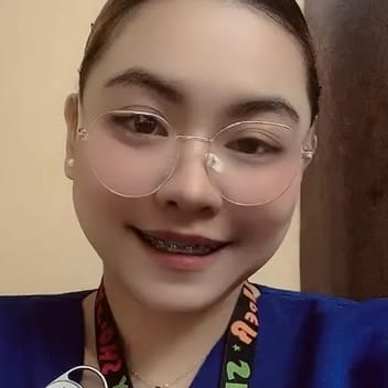 Akisha, Filipino nanny, in Riyadh