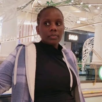 Marion i, Kenyan maid, in Dubai