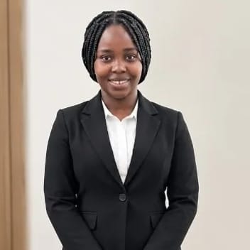 Everlyne, Kenyan maid, in Riyadh
