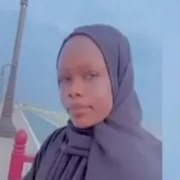 Rose , Ugandan nanny, in Qatar