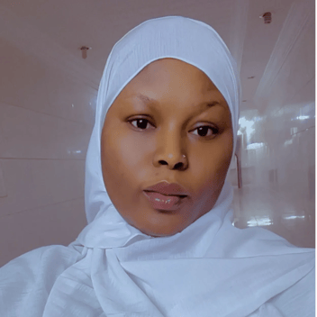 TEMI, Nigerian nanny, in Riyadh