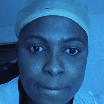 Pokuaa, Ghanaian maid, in Riyadh