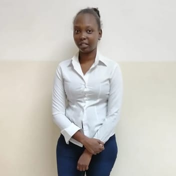 Glory , Kenyan nanny, in Qatar