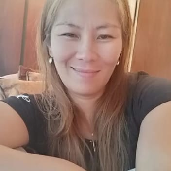 sally, Filipino nanny, in Dubai