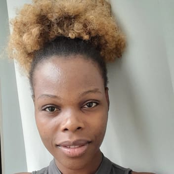 Kimono , Ugandan maid, in Dubai