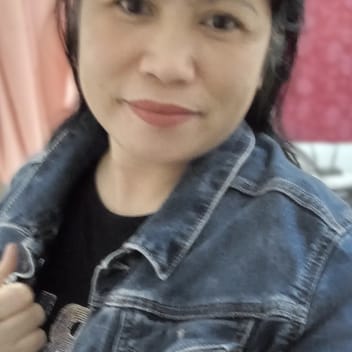 Margie, Filipino maid, in Dubai