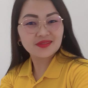 Marissa, Filipino nanny, in Dubai