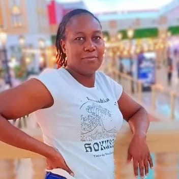 RUTH, Kenyan nanny, in Qatar