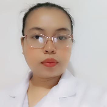 Ceryl, Filipino elder-care worker, in Riyadh