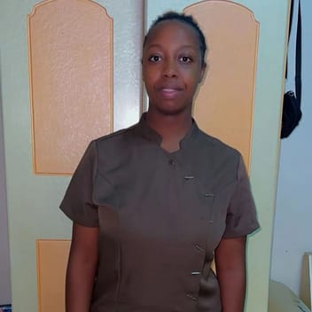 Eunice , Kenyan nanny, in Riyadh