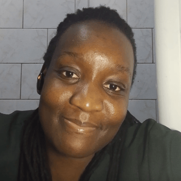 Maria , Kenyan nanny, in Riyadh