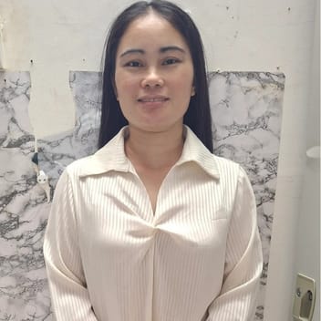 Juvylyn , Filipino nanny, in Dubai