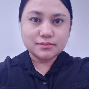 Maribel, Filipino elder-care worker, in Jeddah