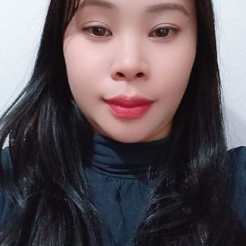 Aunzo, Filipino nanny, in Abu Dhabi