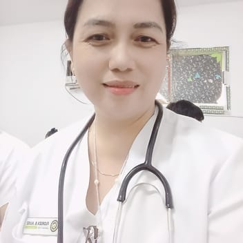 Floriza a, Filipino nanny, in Riyadh