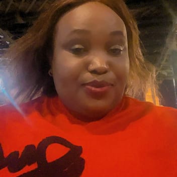 Rael, Kenyan nanny, in Qatar