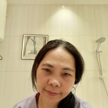Rosita, Filipino nanny, in Saudi Arabia