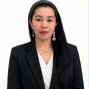 aurora , Filipino nanny, in Dubai
