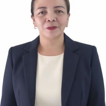 Merjun jade , Filipino nanny, in Dubai